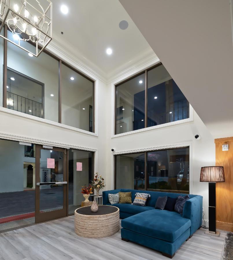 Hotel Huntington Duarte エクステリア 写真